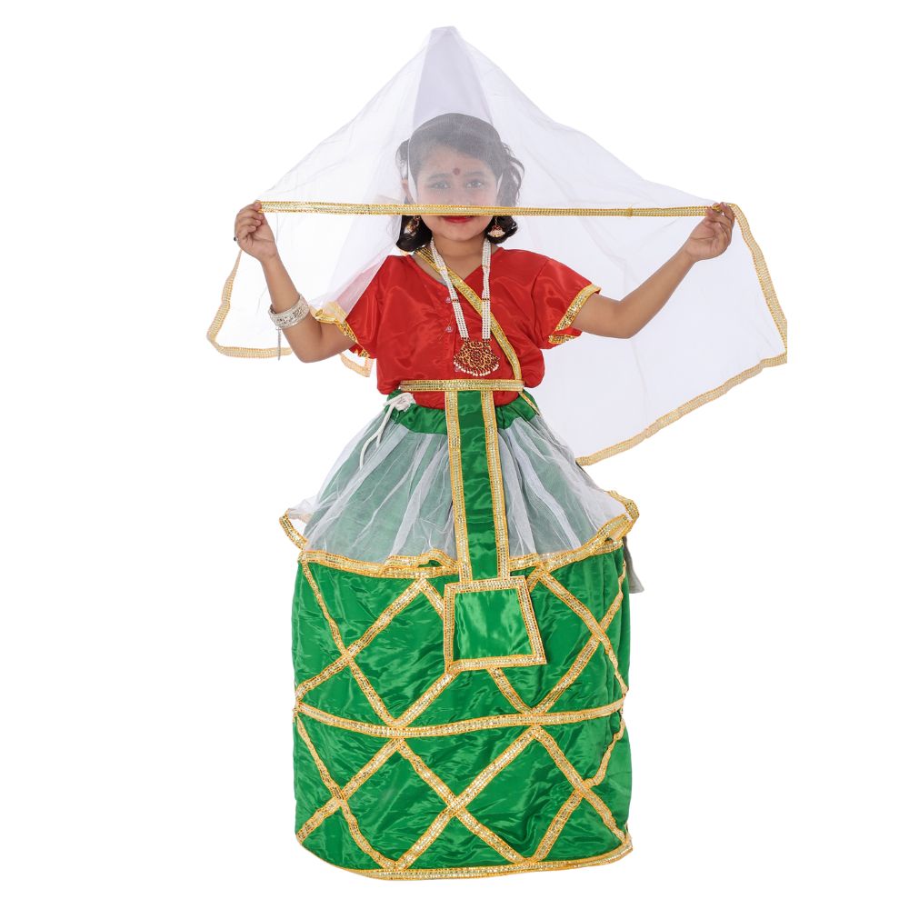 What are some last-minute Fancy Dress Ideas?